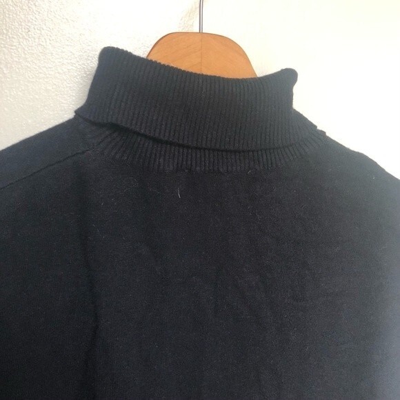 Brandy Melville Black Turtleneck Sweater One Size - Picture 6 of 14
